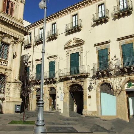 Mini Hotel Wf2 Caltagirone Eksteriør billede
