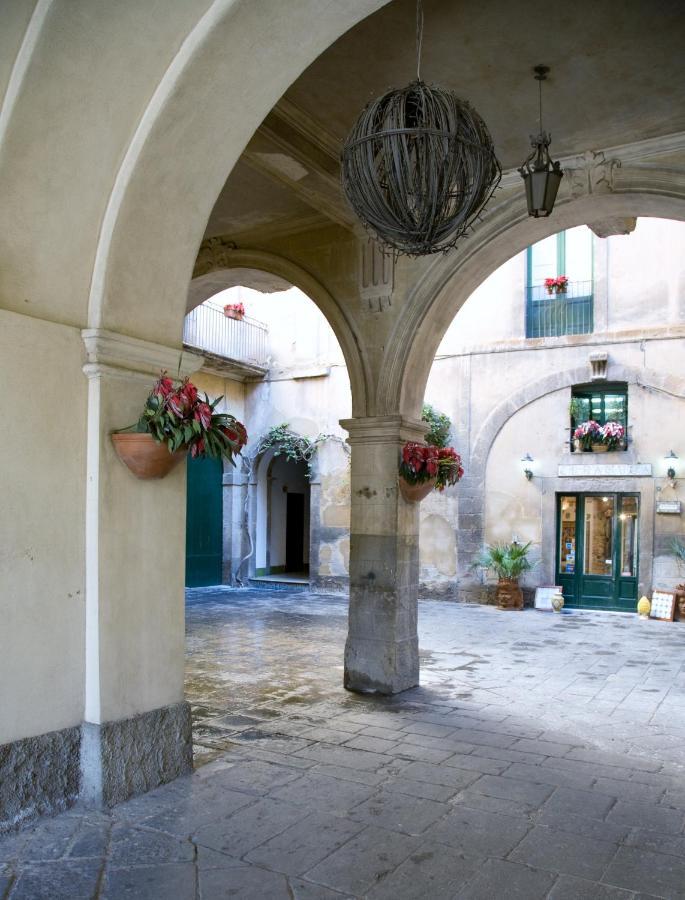 Mini Hotel Wf2 Caltagirone Eksteriør billede